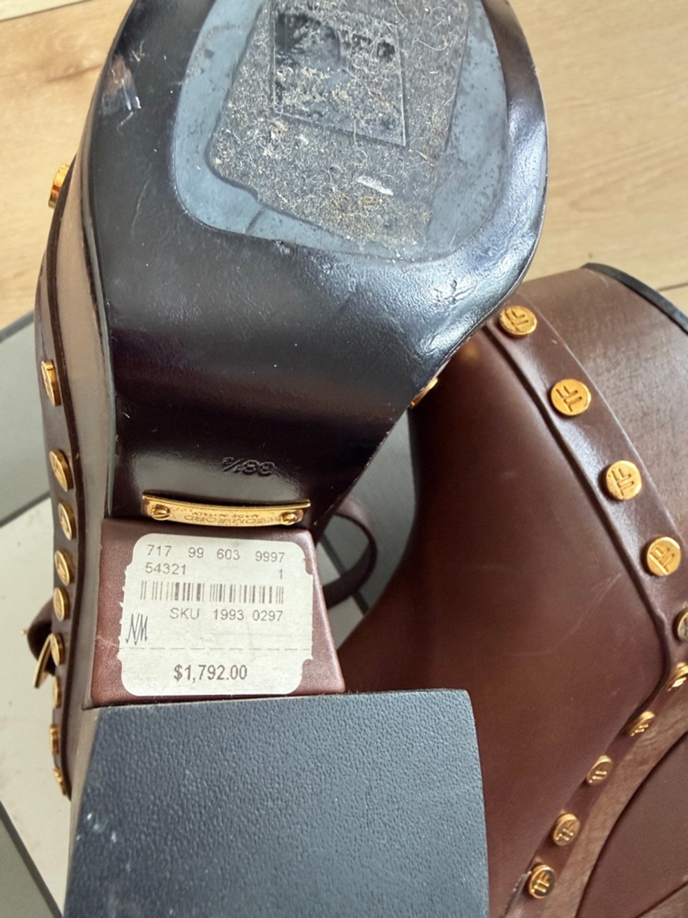 Tom Ford chocolate brown high wedge shoes. - Picture 3 of 14